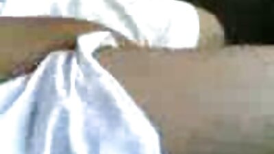 বিস্ময়কর বাংলাদেশী চোদাচুদির ভিডিও বেলেল্লাপনার জন্য চারটি pussies এবং দুটি dicks যথেষ্ট